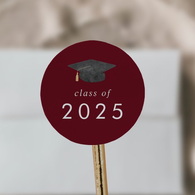 Chic Red Grad Cap Class of 2025 Graduation Classic Round Sticker (Chic Red Grad Cap Class of 2025 Graduation Classic Round Sticker)