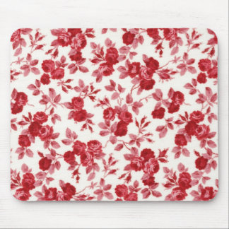 Chic Red Roses Mouse Pad