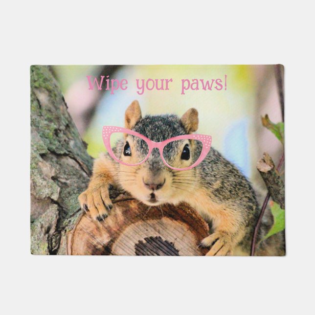 Chic squirrel doormat (Front)