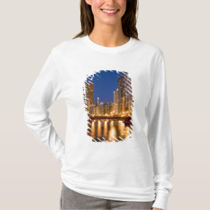 Chicago, Illinois, Skyline and Chicago River at T-Shirt
