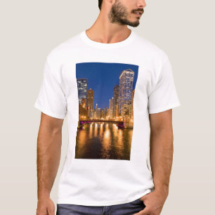 Chicago, Illinois, Skyline and Chicago River at T-Shirt