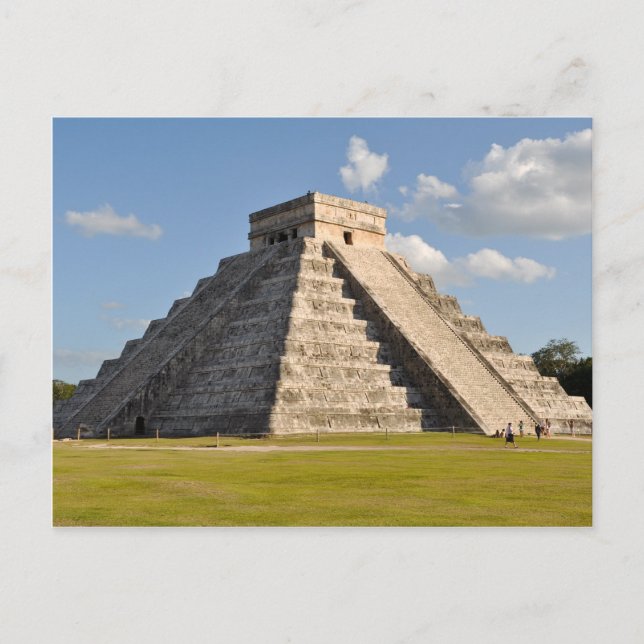Chichen Itza Mayan Temple in Mexico Postcard (Front)