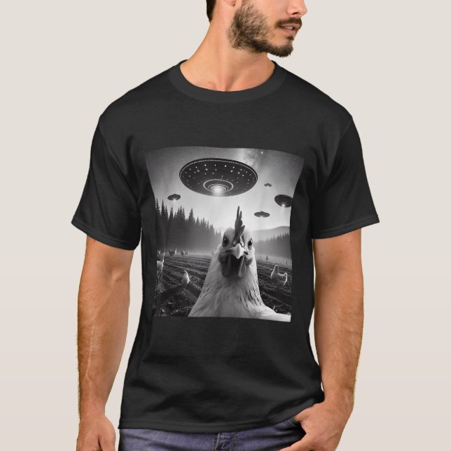 Chicken Selfie With Alien Ufo Tee Funny Gifts Men  (Front)