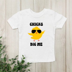 Chicks Dig Me Cool Easter Bird Shades Sunglasses T-Shirt