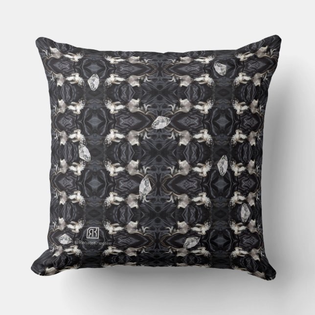 Chihuahua and Diamonds Cushion (Front)