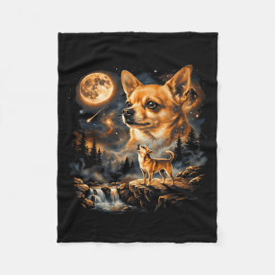 Chihuahua howling to the moon vintage funnyChihuah Fleece Blanket