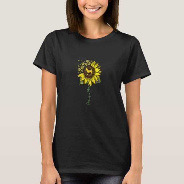 Chihuahua Mum Sunflower Chiwawa  Dog Mum Mama T-Shirt (Front)
