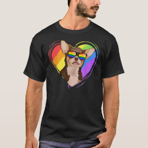 Chihuahua Rainbow Heart Gay Pride Lgbt Dog T-Shirt