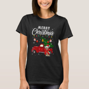 Chihuahua Xmas Tree Red Truck Merry Christmas Paja T-Shirt