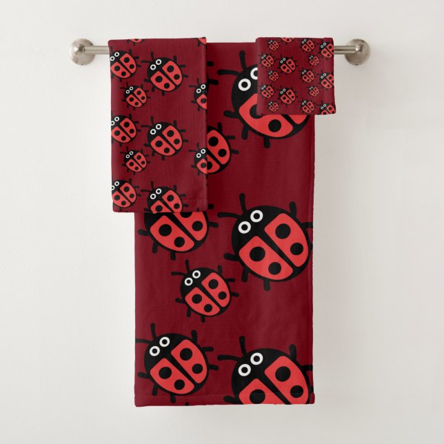 Childs ladybird Ladybug Bath Towel Set (Insitu)