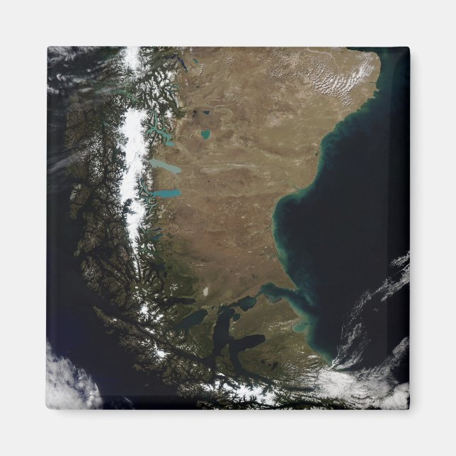 Chile and the Patagonian region of Argentina Magnet (Front)