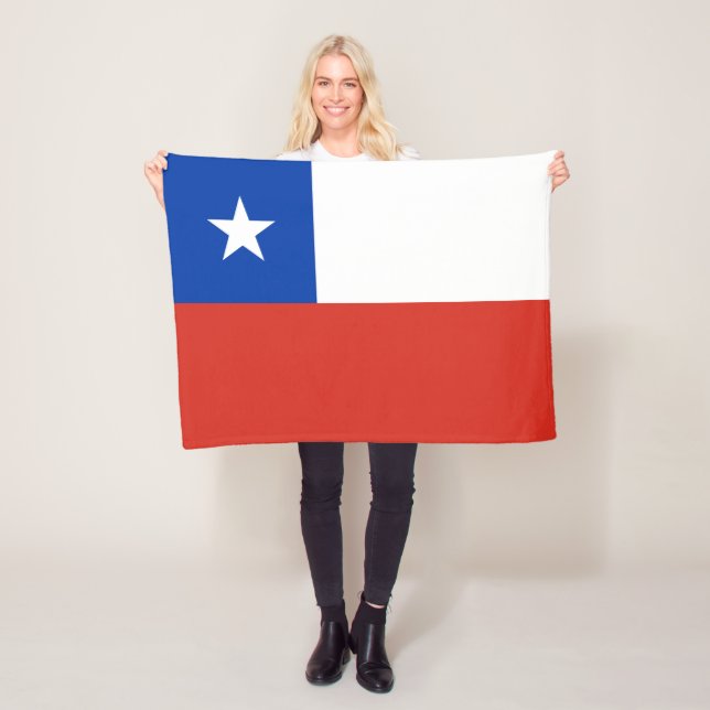 Chile Flag Fleece Blanket (In Situ)
