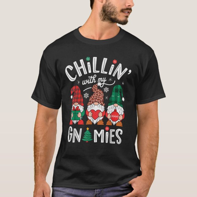 Chillin With My Gnomies Christmas Gnome Family Mat T-Shirt (Front)