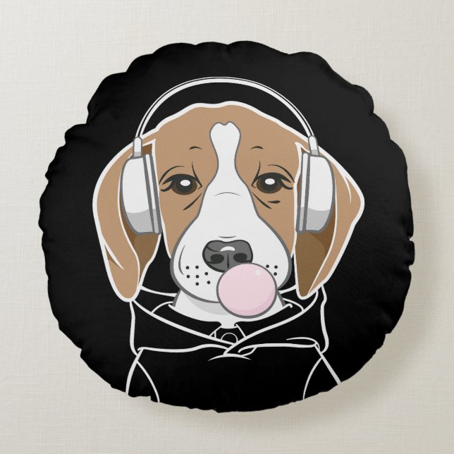 Chilling Dog with Bubblegum Cute Funny Beagle Round Cushion (Front)