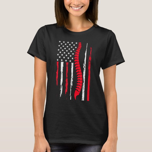 Chiropractor USA Flag Expert Chiropractic Assistan T-Shirt (Front)