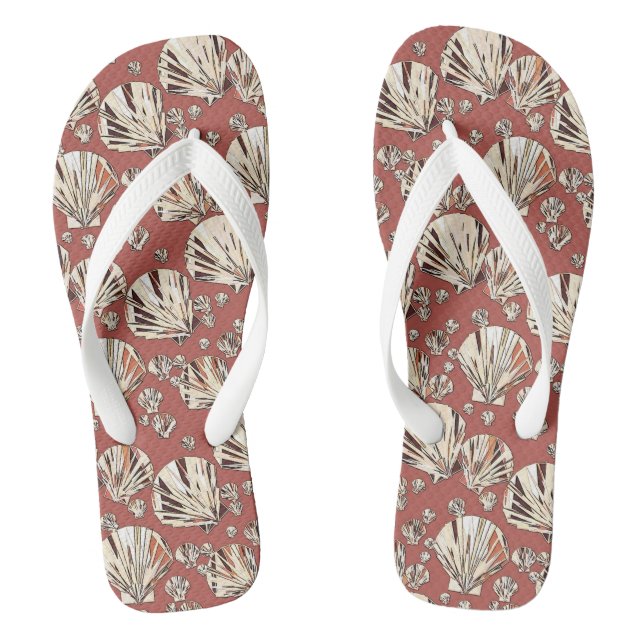 Chocolate and tan sea shells, chocolate background thongs (Footbed)