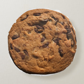 Chocolate chip cookie  round cushion