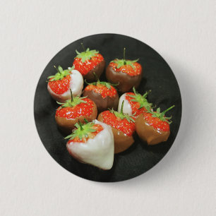 Chocolate dipped strawberries 6 cm round badge