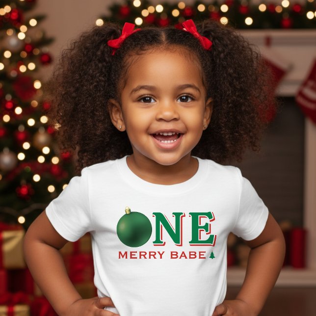 Christmas 1st Birthday Party Festive Red & Green Baby T-Shirt (Christmas 1st Birthday Party Festive Red & Green Baby T-Shirt
)