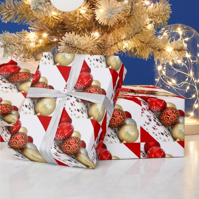Christmas Ball Ornaments Wrapping Paper (Holidays)