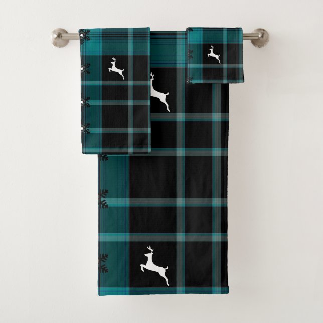 Christmas Blue Reindeer Bath Towel Set (Insitu)