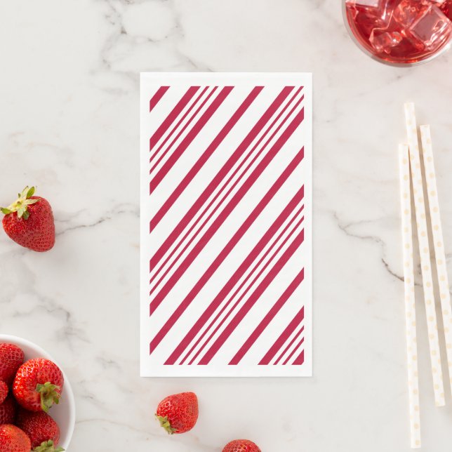 Christmas candy cane stripe napkin (Insitu)