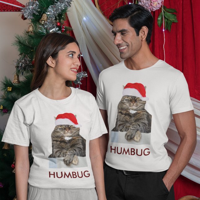 Christmas Cat Humbug Photo with Santa Hat Unisex T-Shirt (Christmas Cat Humbug Photo with Santa Hat Unisex T-Shirt )