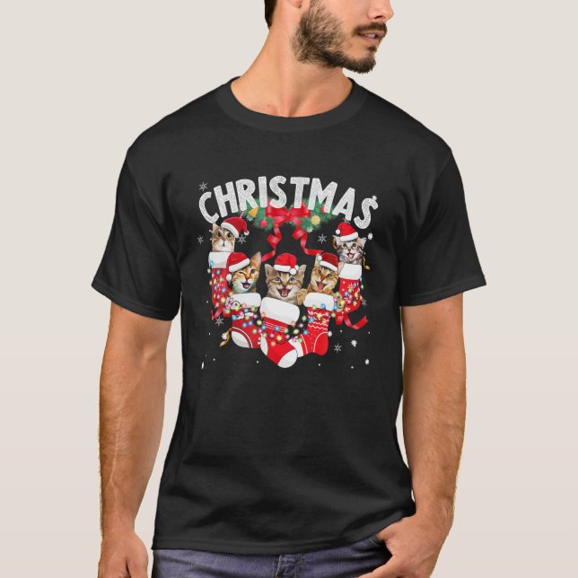 Christmas Cats Cute And Funny Family Christmas T-Shirt (Front)