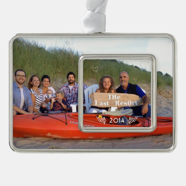 Christmas Family Photo Ornament (Front)