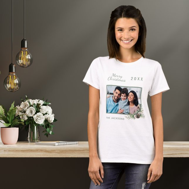 Christmas family photo white cone pine name T-Shirt (Creator Uploaded)