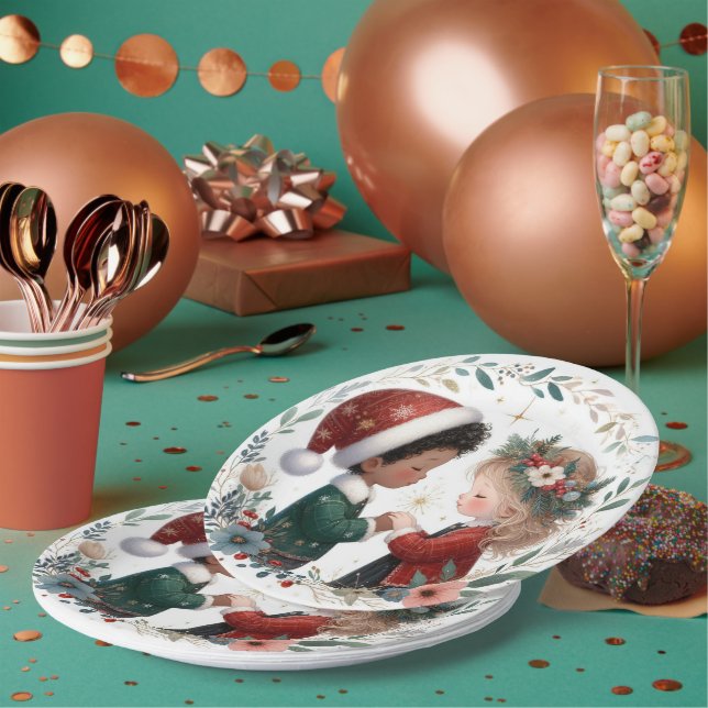 Christmas Friends Paper Plate (Multi)