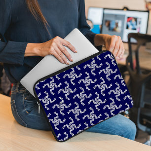 Christmas Garland Blue, Christmas Decoration, Xmas Laptop Sleeve