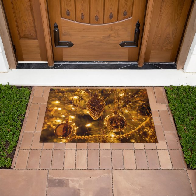 Christmas Gold Pine Cone Doormat (Outdoor)