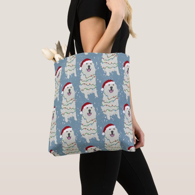 Christmas Great Pyrenees  Tote Bag (Close Up)