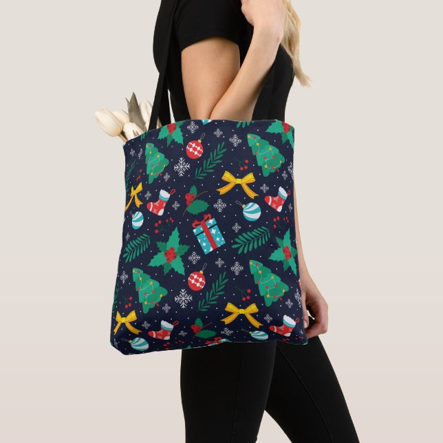 Christmas GreenTrees, Flakes, Stockings Pattern Tote Bag (Close Up)