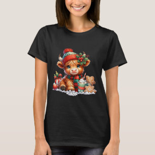 Christmas Highland Cow Cute Heifer Cow Santa Hat M T-Shirt