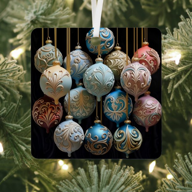 Christmas holiday ornament (Insitu)