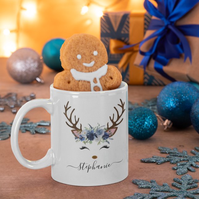 Christmas Holiday Reindeer Floral Personalised Coffee Mug (Christmas Holiday Reindeer Floral Personalized Coffee Mug)