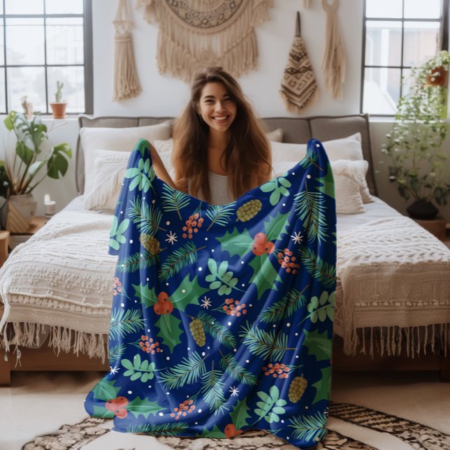 Christmas holly and pine cones pattern fleece blan blanket (Creator Uploaded)