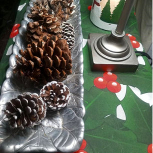 Christmas Holly Leaves and Red Berries on White Short Table Runner
