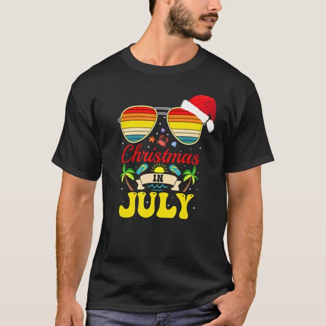 Christmas In July Santa Hat Sunglasses Hawaii Summ T-Shirt (Front)