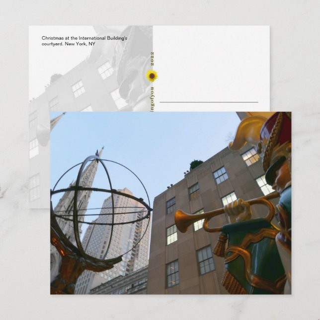 Christmas - International Building's courtyard -  Postcard (Front/Back)