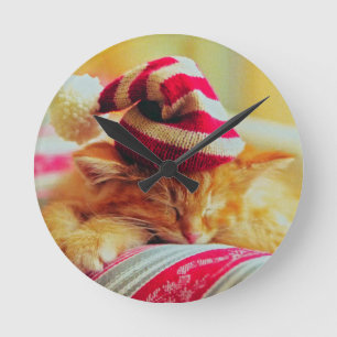 Christmas Kitten Round Clock