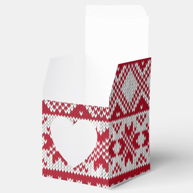 Christmas knitted pattern favour box (Opened)