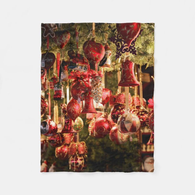 Christmas Market Fleece Blanket (Front)