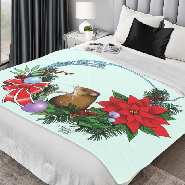 Christmas Mouse Wreath Fleece Blanket (Creator Uploaded)