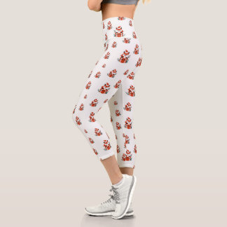 Christmas pattern - Cute red fox seamless pattern Capri Leggings