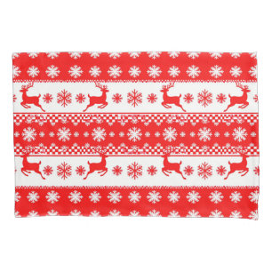 Christmas Pattern with Reindeer and Snowflakes Pillowcase