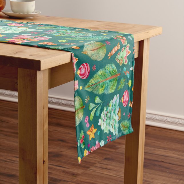 Christmas pine pattern short table runner (In Situ)