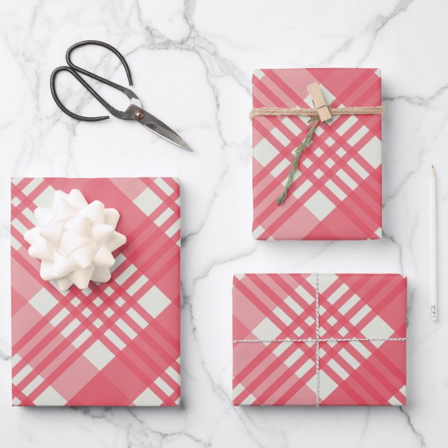 Christmas Plaid Pattern Wrapping Paper Sheet (Front)